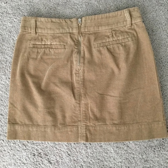 LOFT Tan Corduroy Skirt | Size 6 - Picture 4 of 6